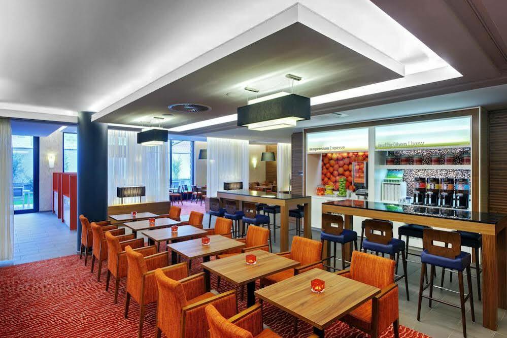 Hampton By Hilton West Hotel Berlim